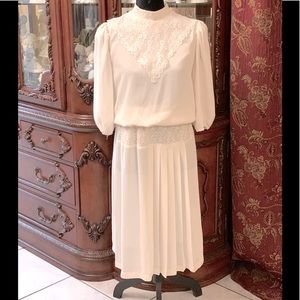 🎉HP🎉Vintage Victorian dress